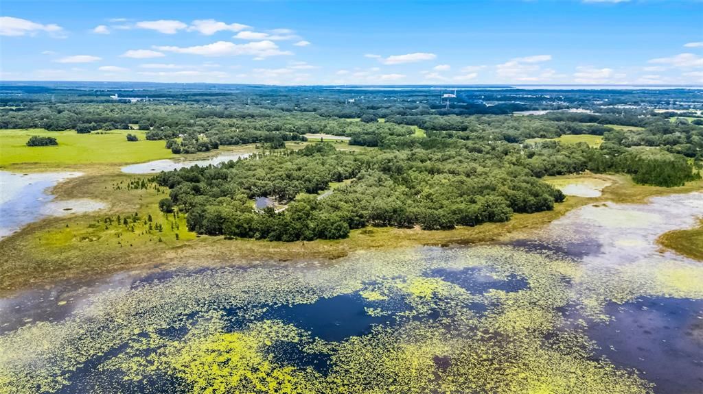 En Venta: $200,000 (16.42 acres)