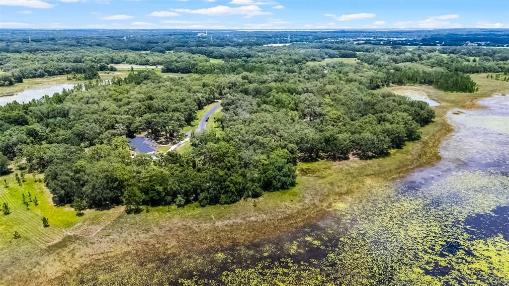 En Venta: $200,000 (16.42 acres)