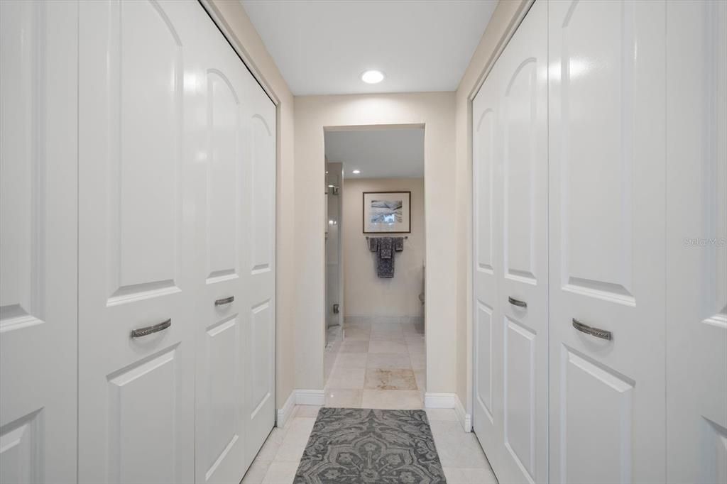 На продажу: $775,000 (2 спален, 2 ванн, 1403 Квадратных фут)