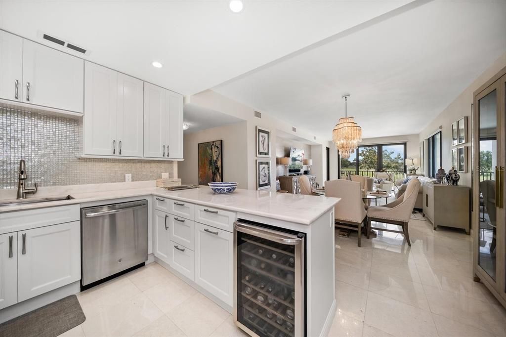 На продажу: $775,000 (2 спален, 2 ванн, 1403 Квадратных фут)