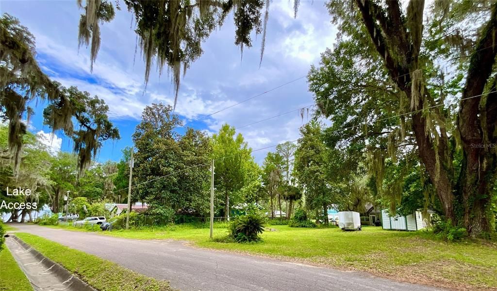 For Sale: $79,900 (0.26 acres)