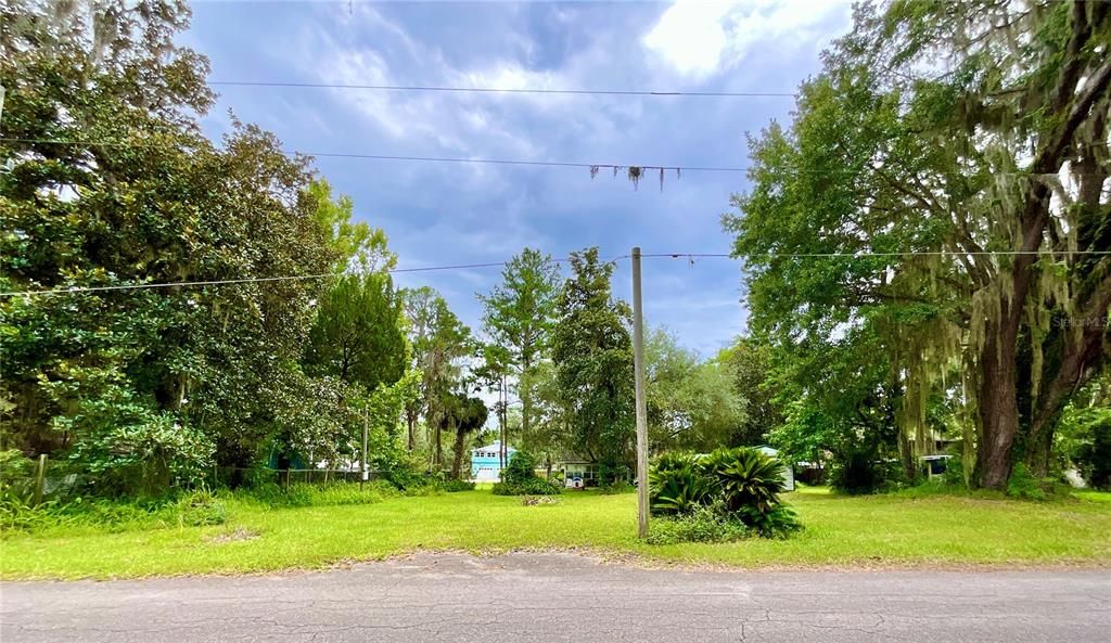 For Sale: $79,900 (0.26 acres)