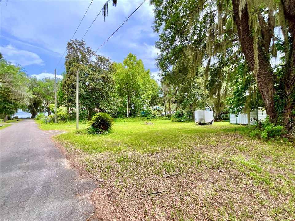 For Sale: $79,900 (0.26 acres)