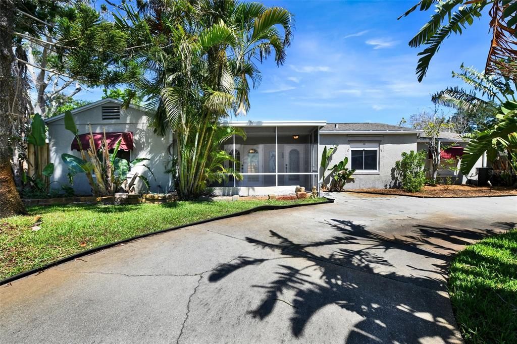 For Sale: $449,900 (0.23 acres)