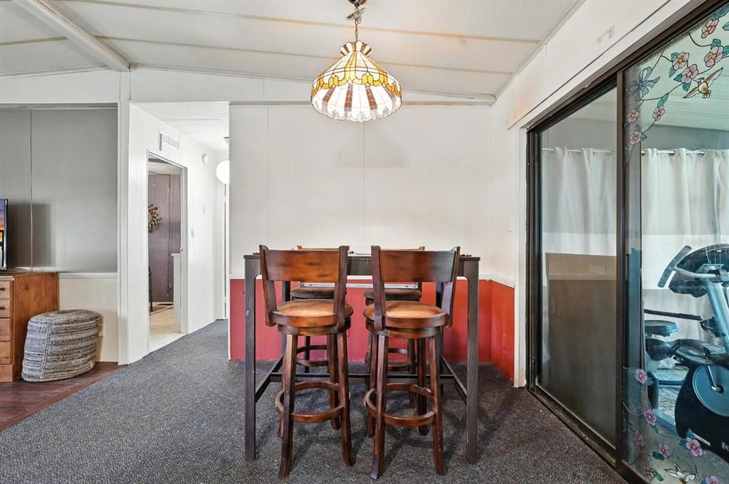 For Sale: $250,000 (3 beds, 2 baths, 1983 Square Feet)