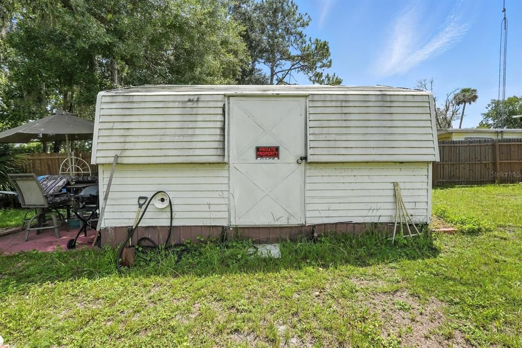 For Sale: $250,000 (3 beds, 2 baths, 1983 Square Feet)