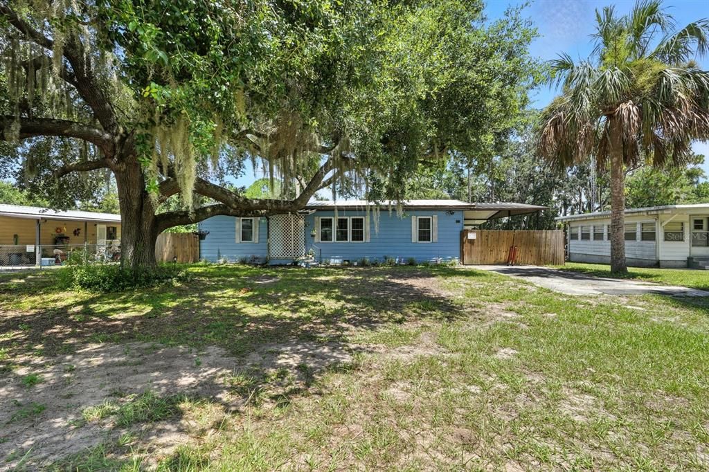 For Sale: $250,000 (3 beds, 2 baths, 1983 Square Feet)