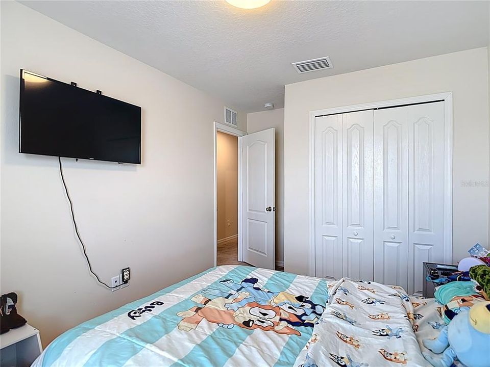 En Renta: $2,450 (3 camas, 2 baños, 1772 Pies cuadrados)