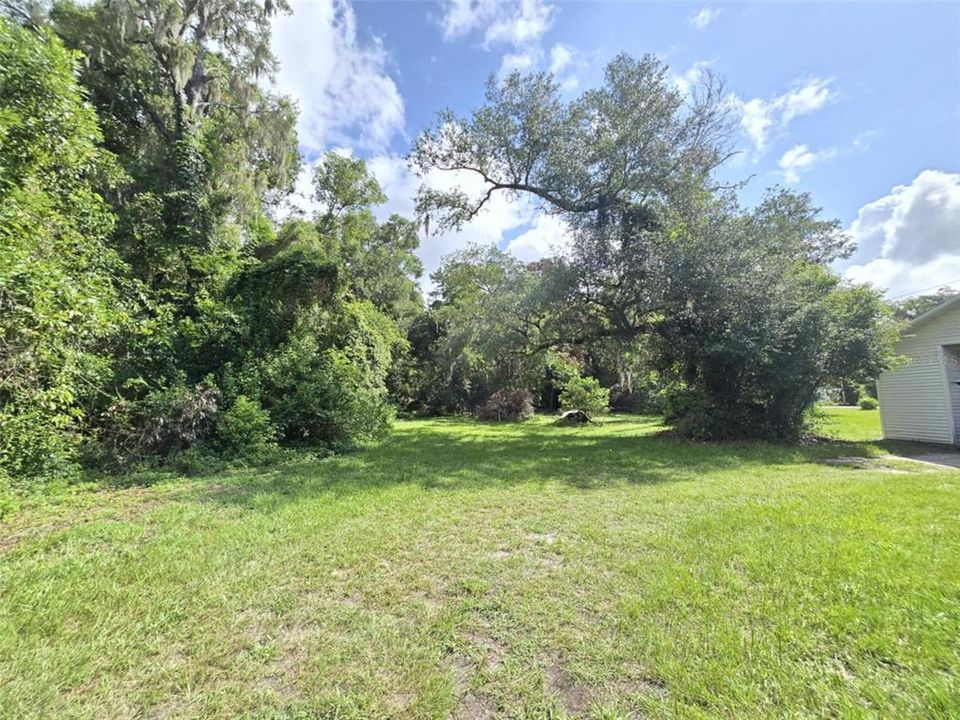 待售: $165,000 (3 贝兹, 1 浴室, 1464 平方英尺)