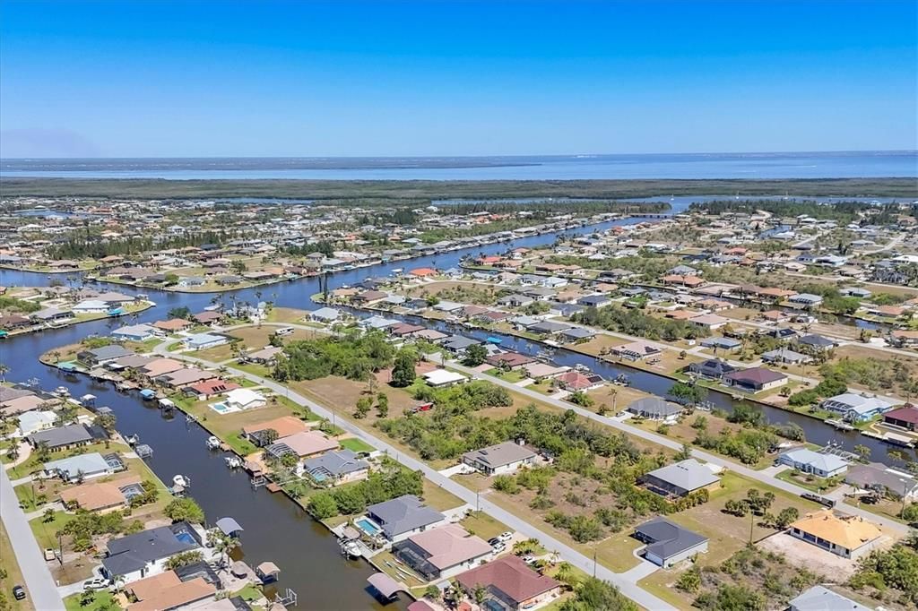 Active With Contract: $384,750 (4 beds, 3 baths, 2470 Square Feet)