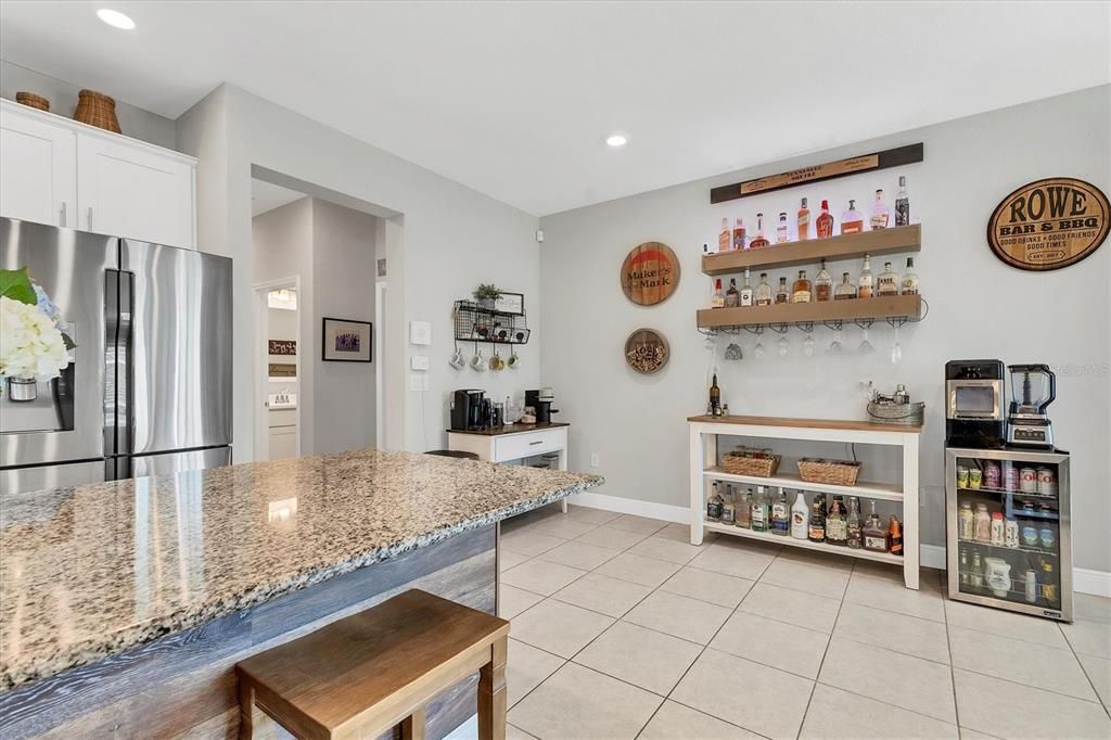 Active With Contract: $384,750 (4 beds, 3 baths, 2470 Square Feet)