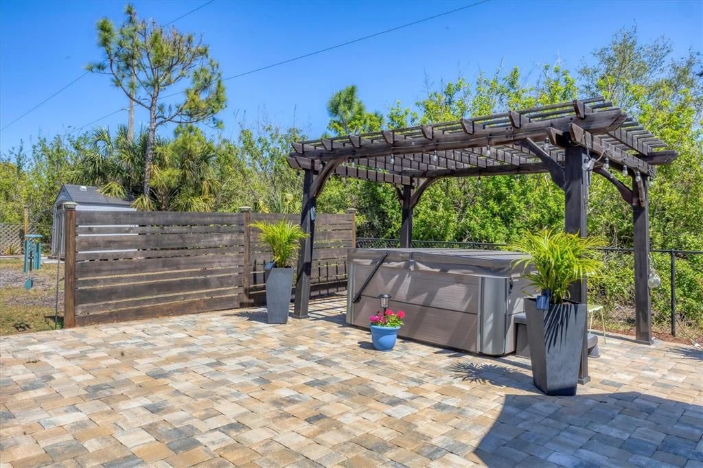 Active With Contract: $384,750 (4 beds, 3 baths, 2470 Square Feet)