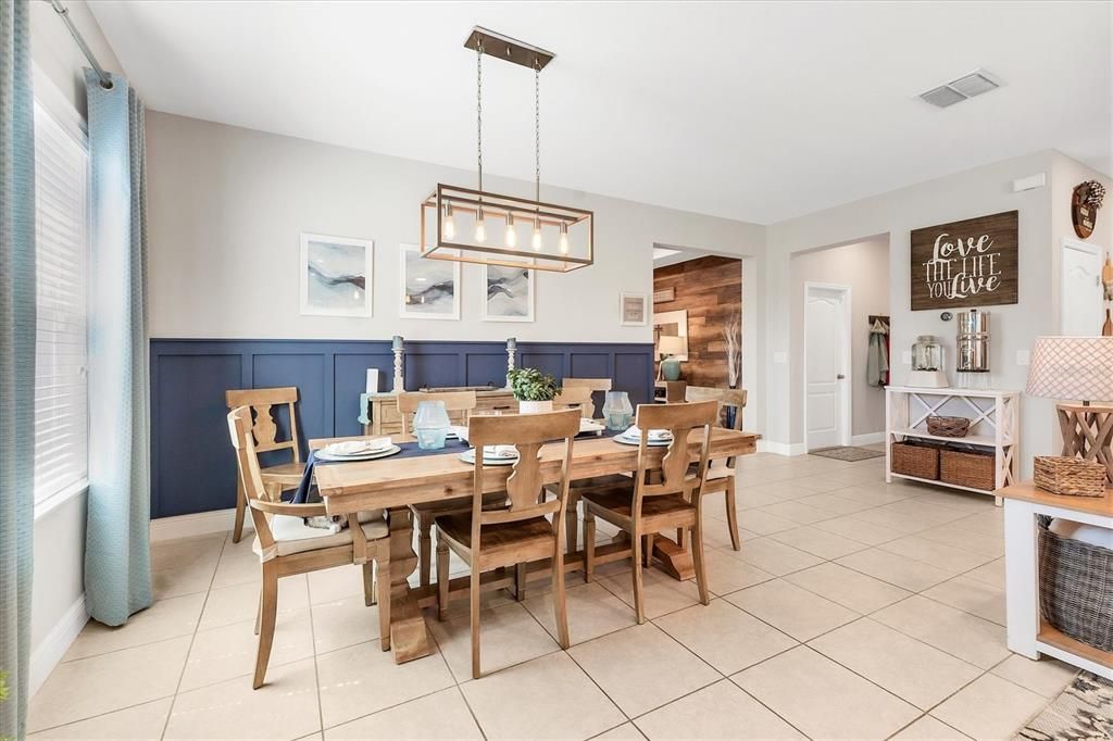 Active With Contract: $384,750 (4 beds, 3 baths, 2470 Square Feet)