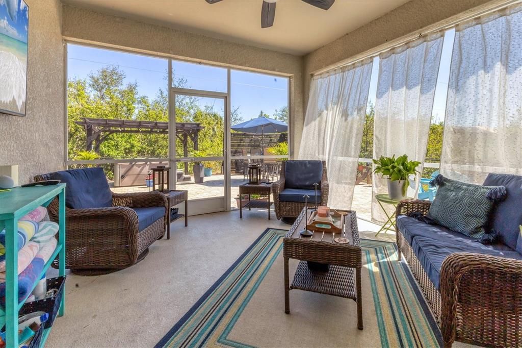 Active With Contract: $384,750 (4 beds, 3 baths, 2470 Square Feet)