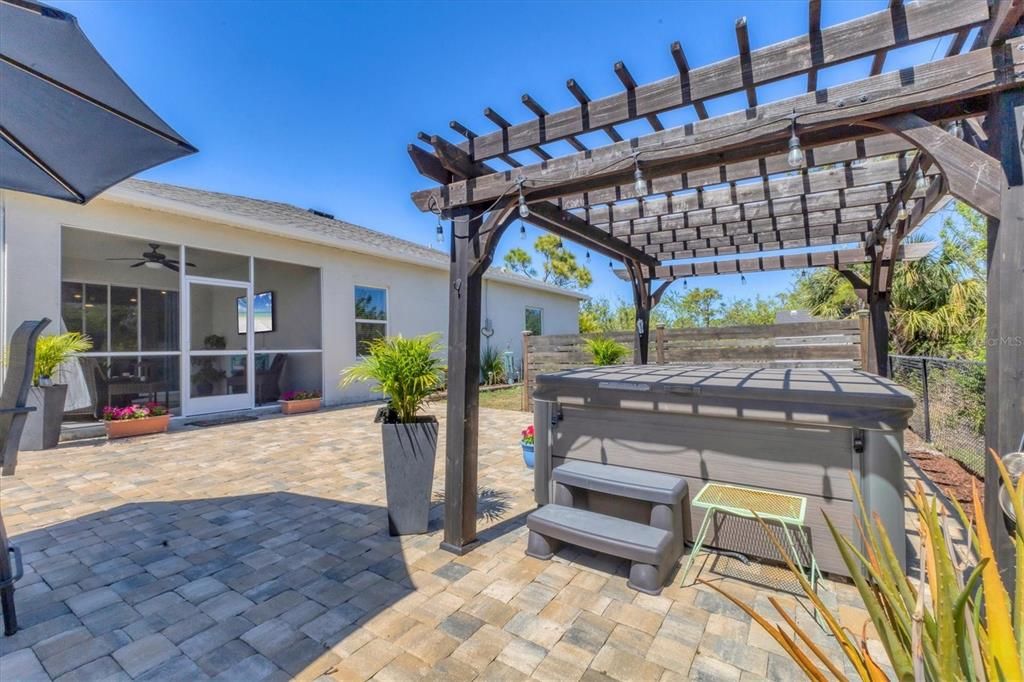 Active With Contract: $384,750 (4 beds, 3 baths, 2470 Square Feet)