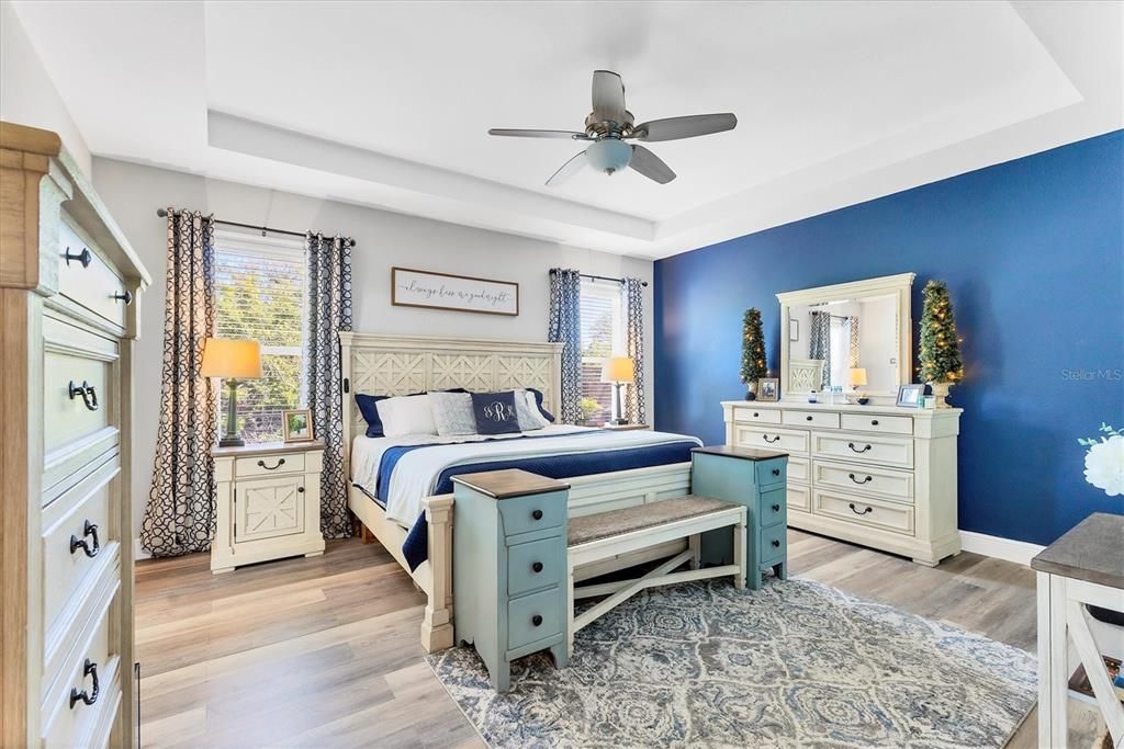 Active With Contract: $384,750 (4 beds, 3 baths, 2470 Square Feet)