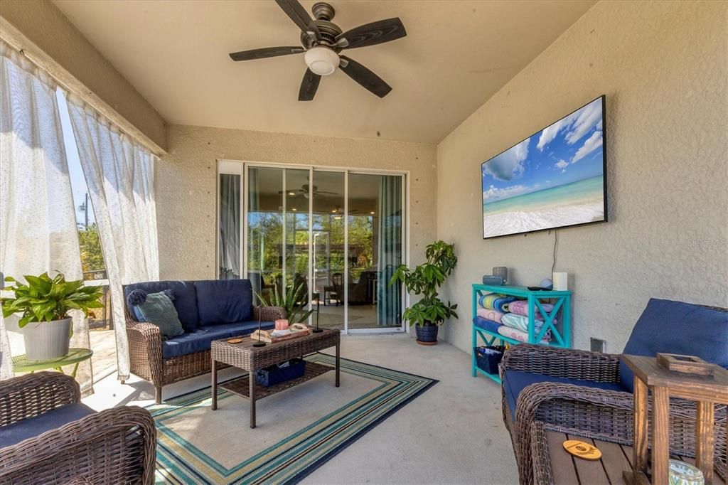 Active With Contract: $384,750 (4 beds, 3 baths, 2470 Square Feet)