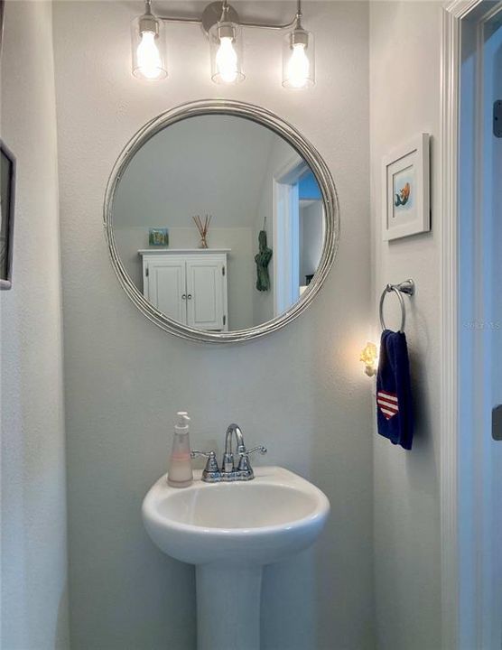 For Sale: $298,000 (3 beds, 2 baths, 1675 Square Feet)