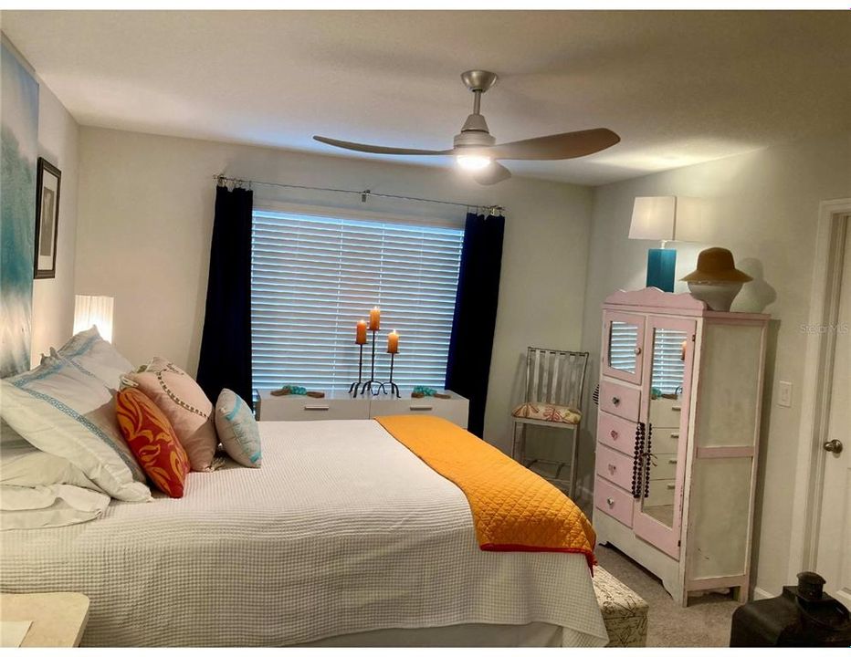 For Sale: $298,000 (3 beds, 2 baths, 1675 Square Feet)