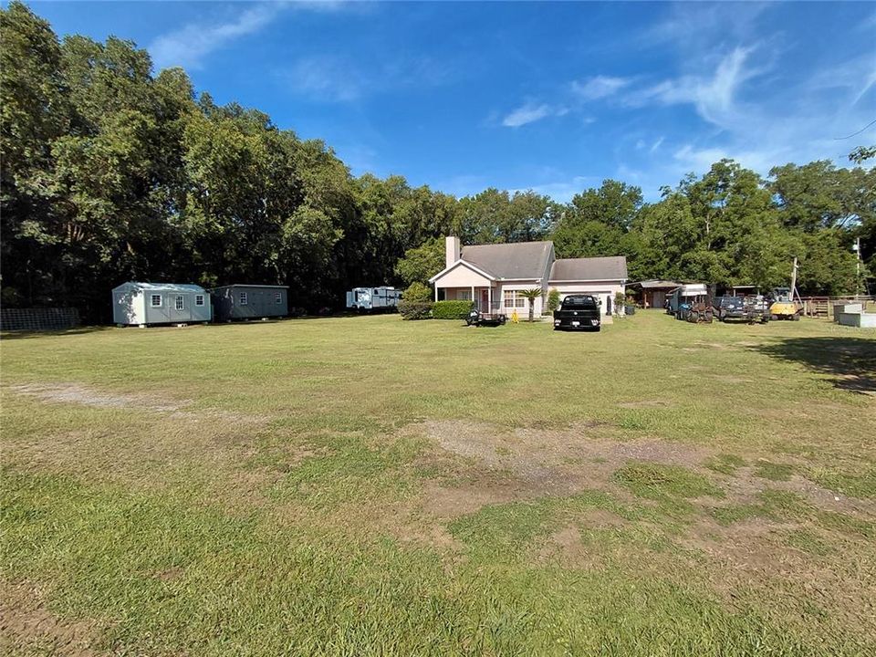 For Sale: $575,000 (3 beds, 2 baths, 1577 Square Feet)