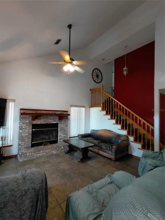 For Sale: $575,000 (3 beds, 2 baths, 1577 Square Feet)