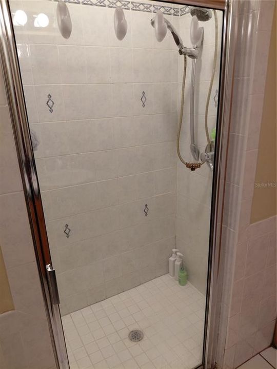 For Sale: $575,000 (3 beds, 2 baths, 1577 Square Feet)