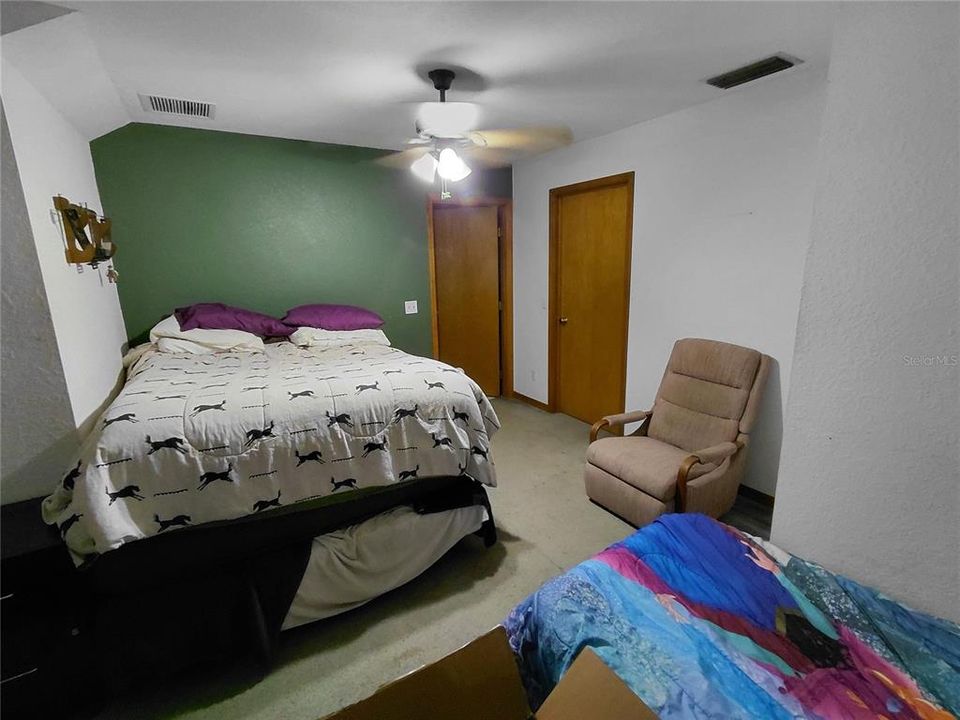 For Sale: $575,000 (3 beds, 2 baths, 1577 Square Feet)