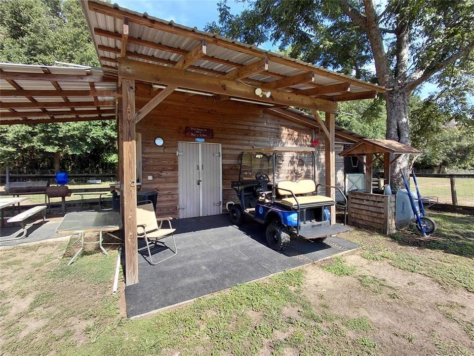 For Sale: $575,000 (3 beds, 2 baths, 1577 Square Feet)