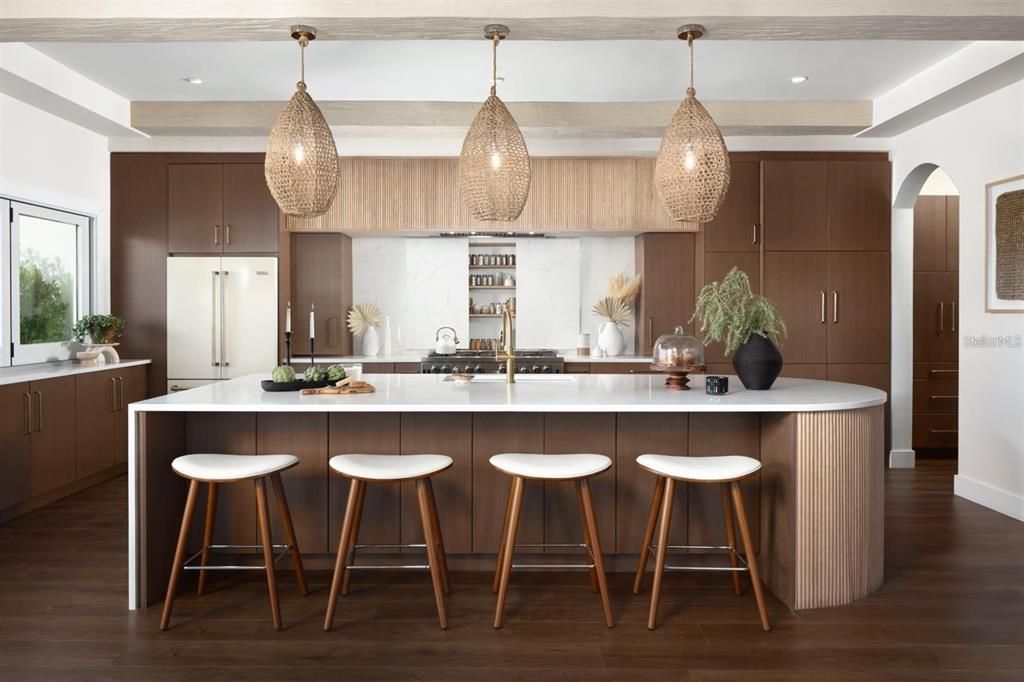 En Venta: $2,590,000 (4 camas, 5 baños, 3638 Pies cuadrados)