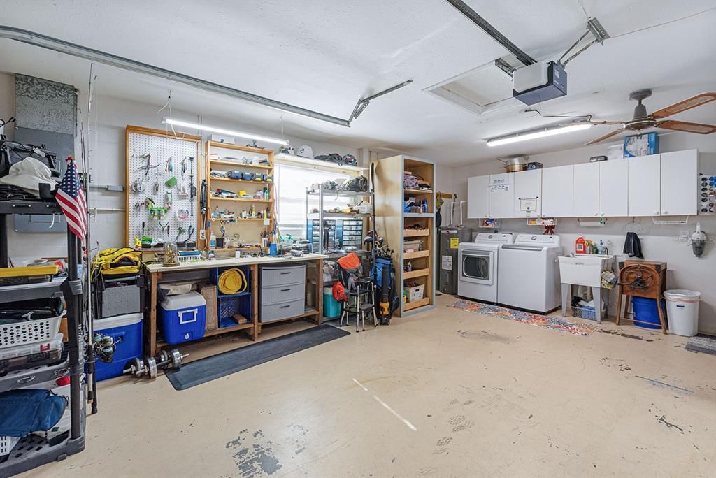 Active With Contract: $488,000 (3 beds, 2 baths, 1422 Square Feet)