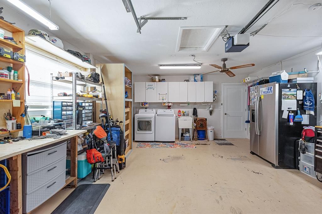 Active With Contract: $488,000 (3 beds, 2 baths, 1422 Square Feet)