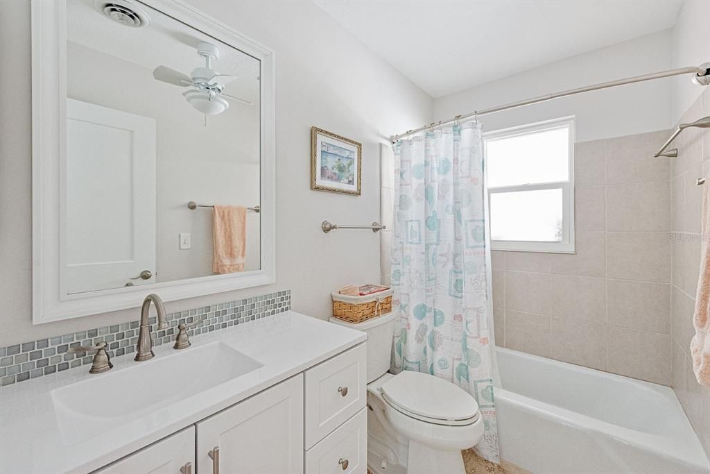 Active With Contract: $488,000 (3 beds, 2 baths, 1422 Square Feet)