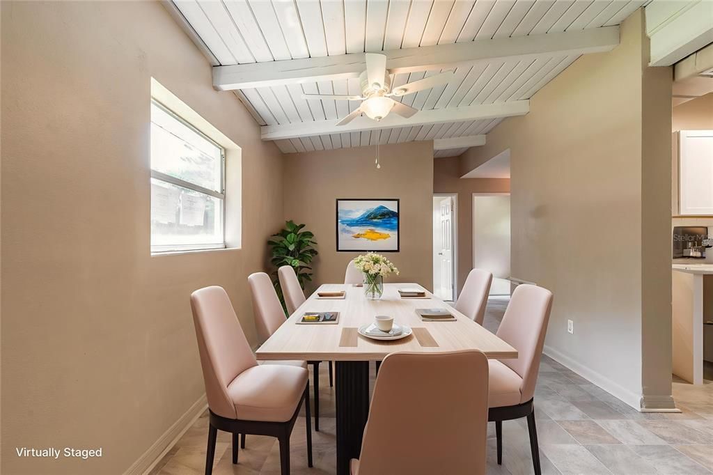 Activo con contrato: $164,900 (2 camas, 1 baños, 1134 Pies cuadrados)