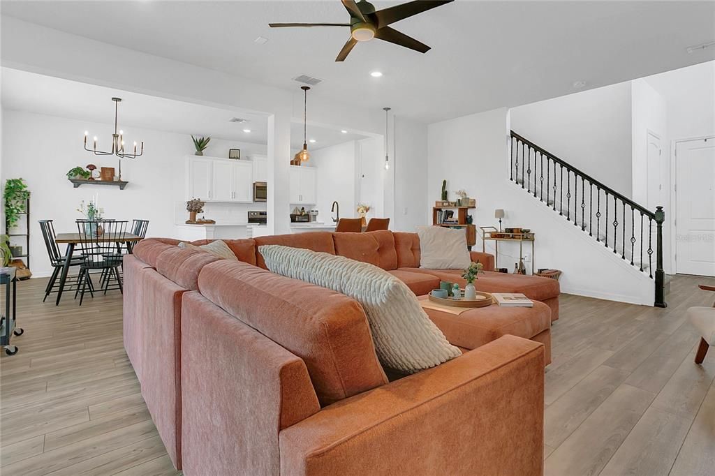 For Sale: $500,000 (3 beds, 2 baths, 1822 Square Feet)