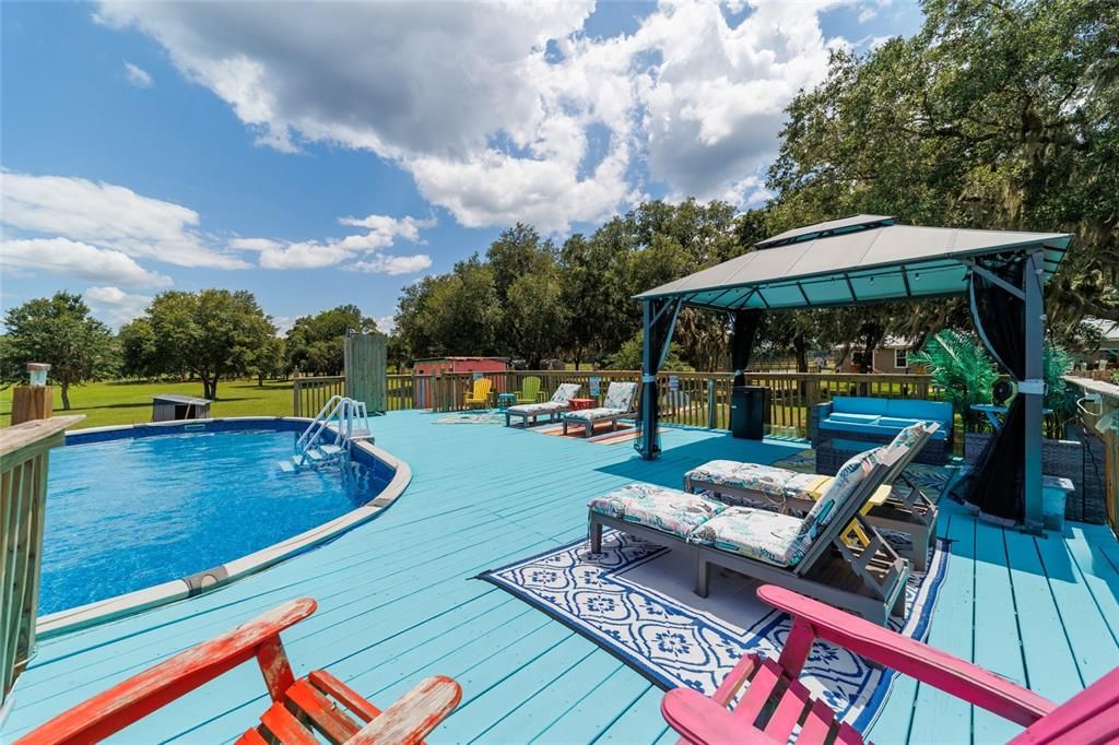 En Venta: $645,000 (4 camas, 3 baños, 2432 Pies cuadrados)