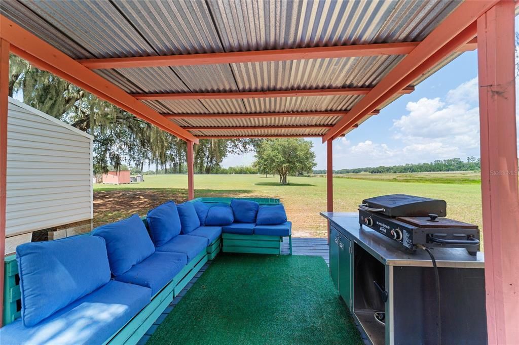 En Venta: $645,000 (4 camas, 3 baños, 2432 Pies cuadrados)