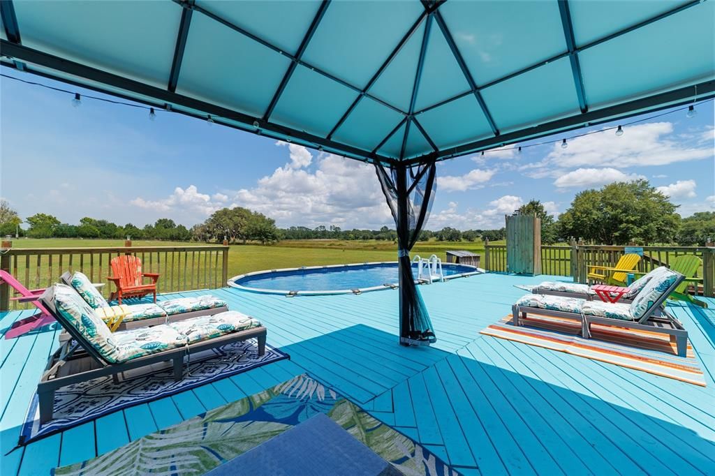 En Venta: $645,000 (4 camas, 3 baños, 2432 Pies cuadrados)