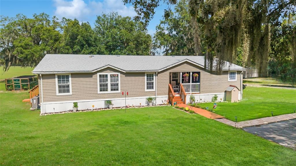 En Venta: $645,000 (4 camas, 3 baños, 2432 Pies cuadrados)