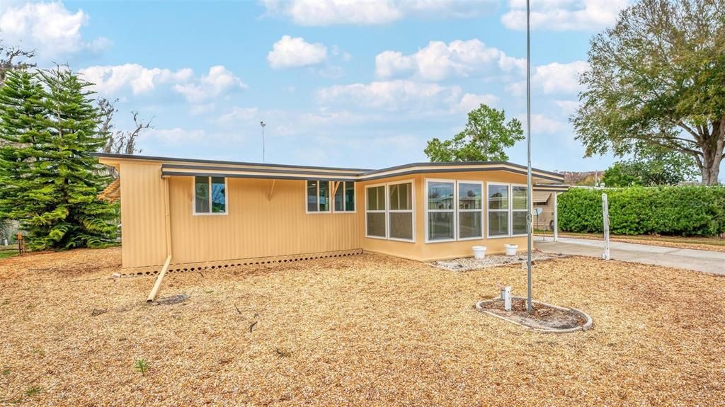 В аренду: $1,400 (2 спален, 2 ванн, 990 Квадратных фут)