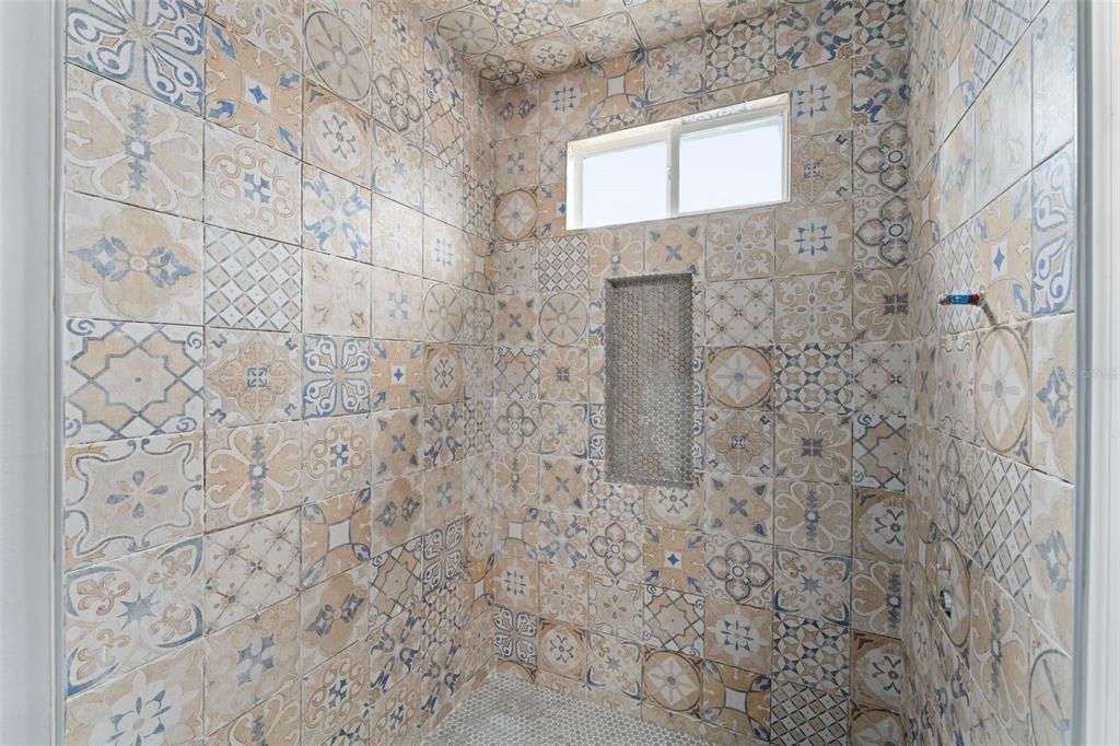 В аренду: $1,400 (2 спален, 2 ванн, 990 Квадратных фут)