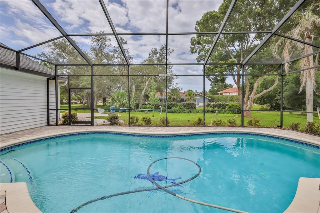 For Sale: $550,000 (3 beds, 2 baths, 3108 Square Feet)