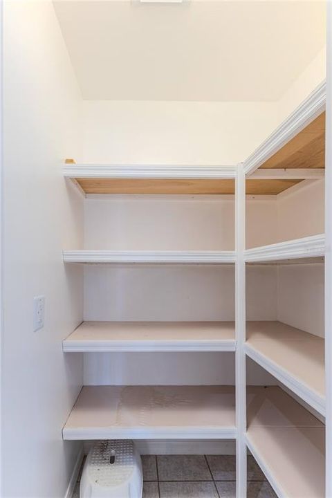 For Sale: $550,000 (3 beds, 2 baths, 3108 Square Feet)