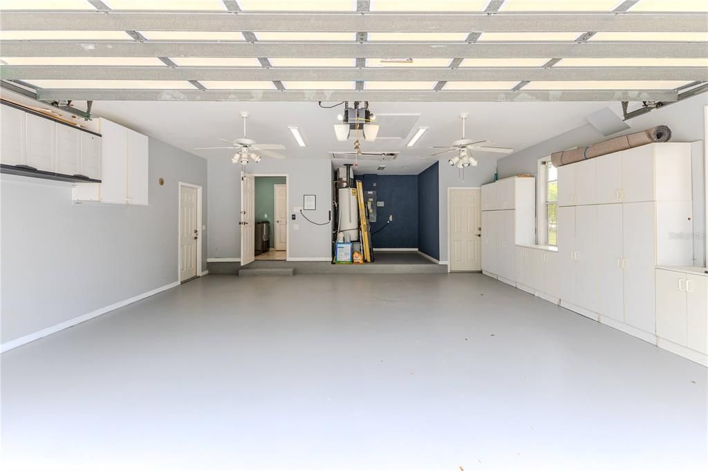 For Sale: $550,000 (3 beds, 2 baths, 3108 Square Feet)