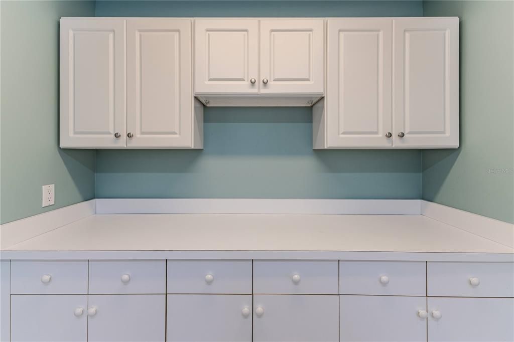 For Sale: $550,000 (3 beds, 2 baths, 3108 Square Feet)