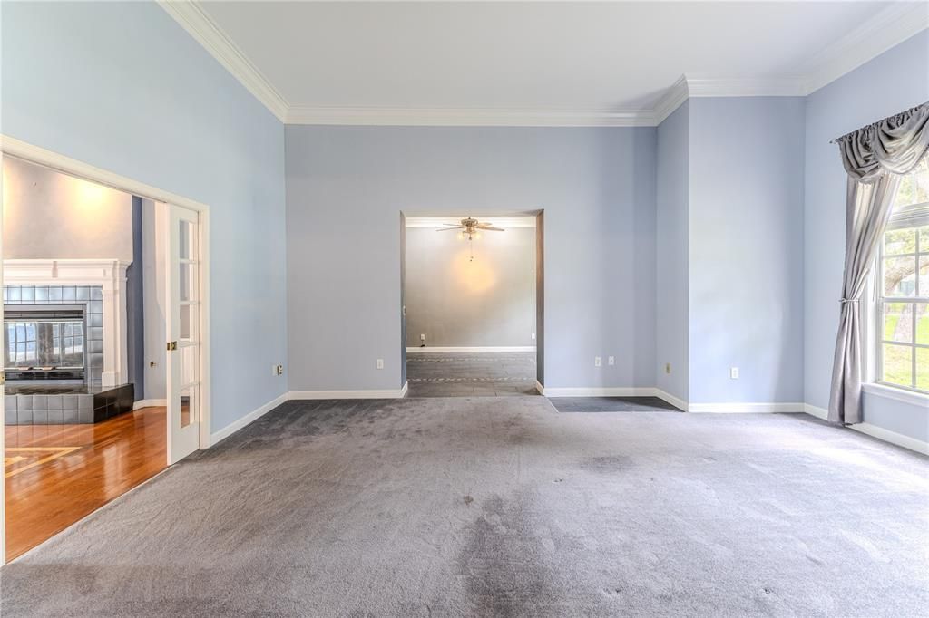 For Sale: $550,000 (3 beds, 2 baths, 3108 Square Feet)