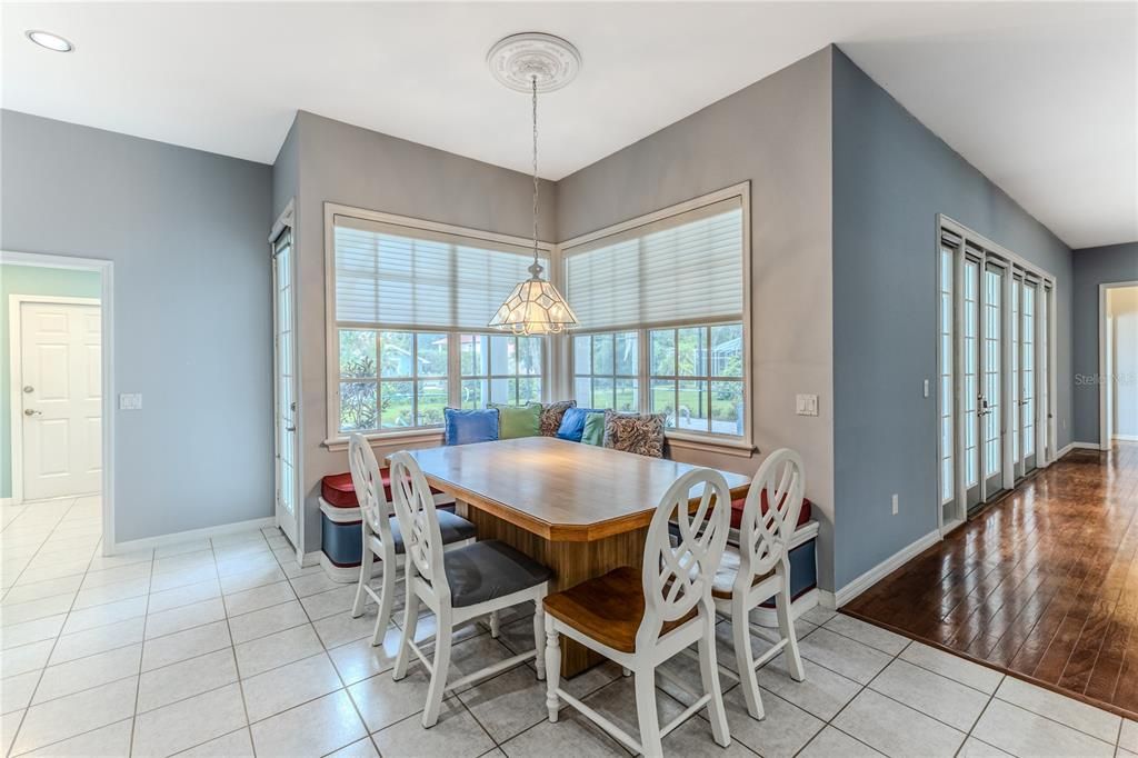 For Sale: $550,000 (3 beds, 2 baths, 3108 Square Feet)