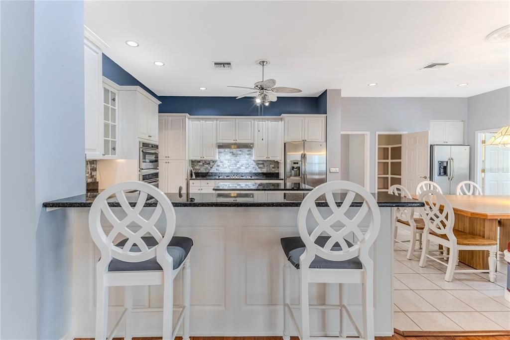 For Sale: $550,000 (3 beds, 2 baths, 3108 Square Feet)