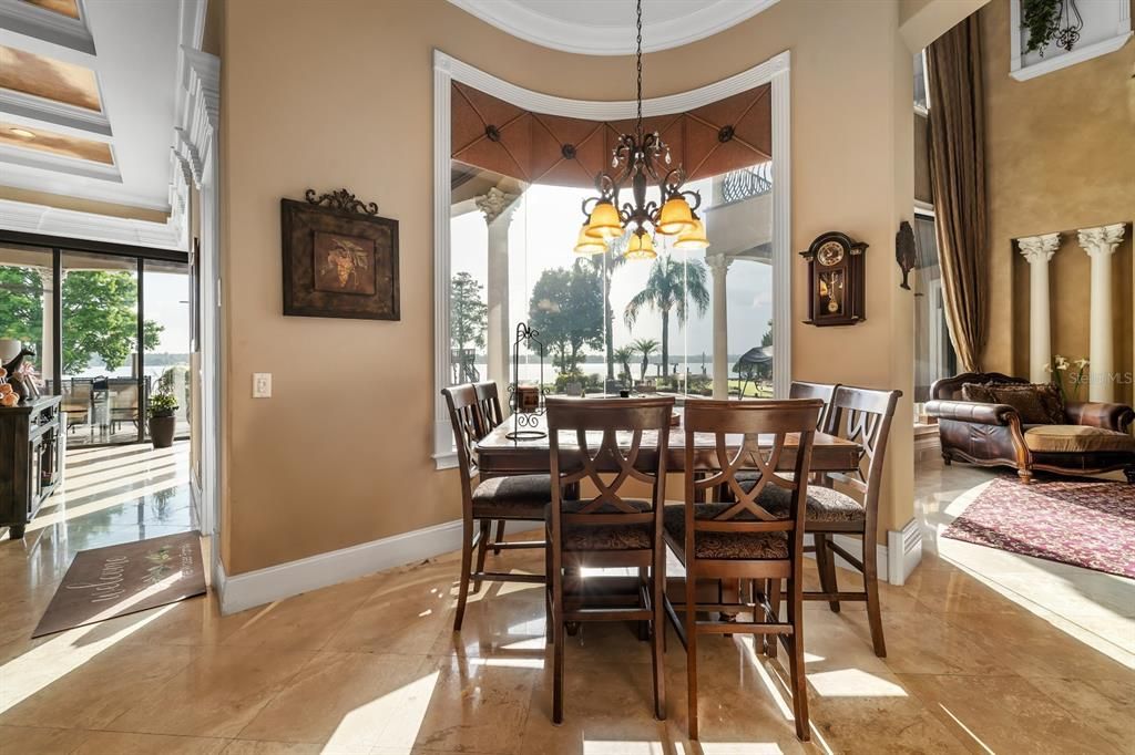 For Sale: $3,400,000 (5 beds, 5 baths, 7098 Square Feet)