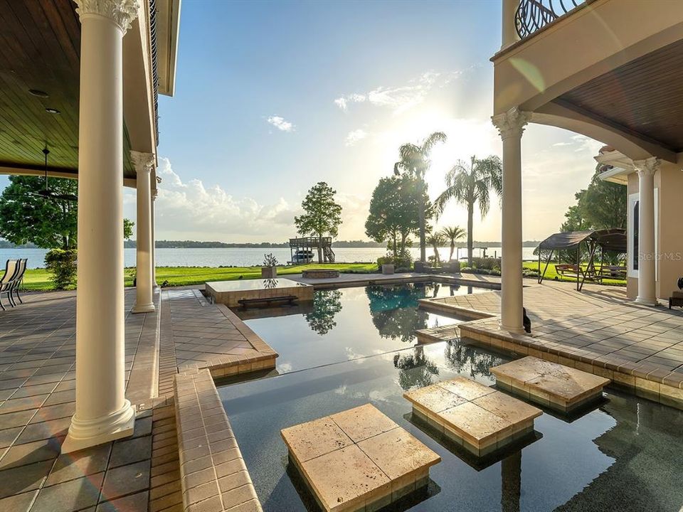 For Sale: $3,400,000 (5 beds, 5 baths, 7098 Square Feet)