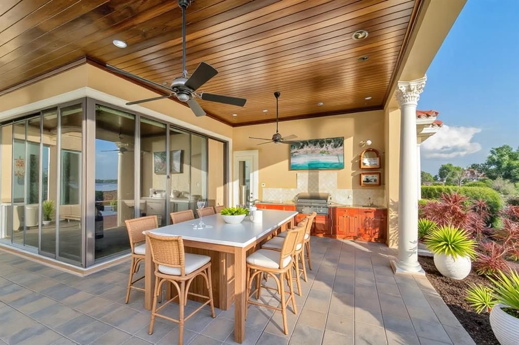 For Sale: $3,400,000 (5 beds, 5 baths, 7098 Square Feet)